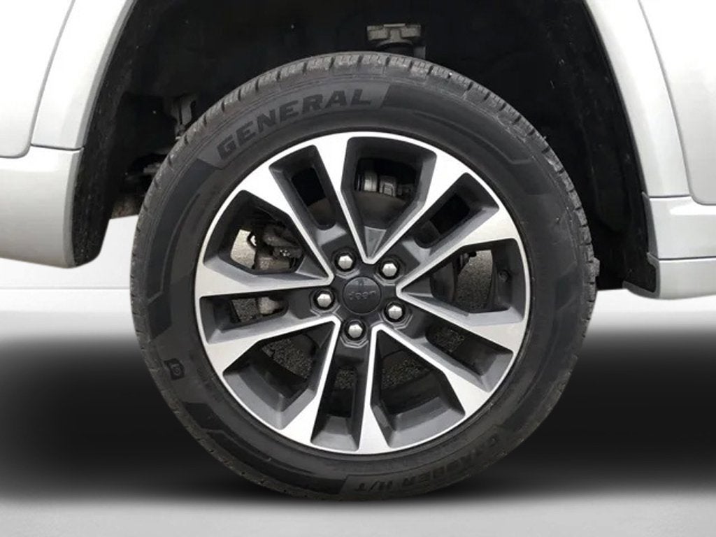 2022 Jeep Grand Cherokee Overland