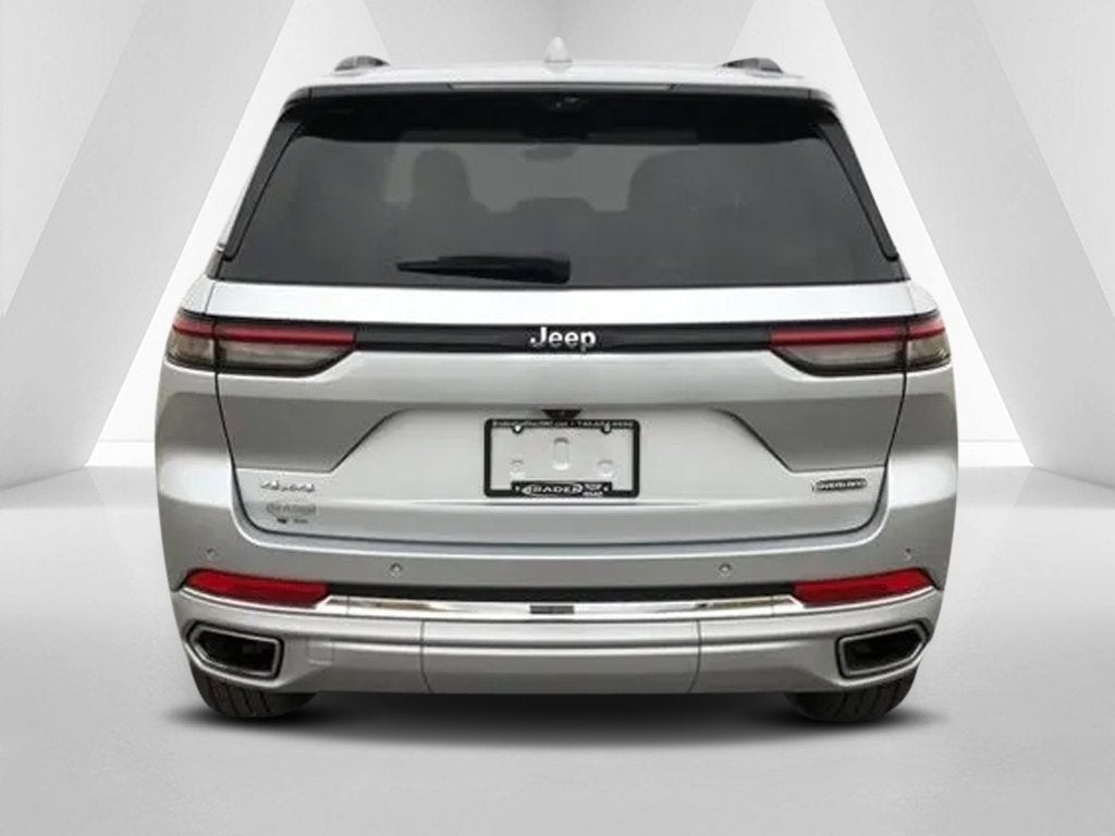 2022 Jeep Grand Cherokee Overland