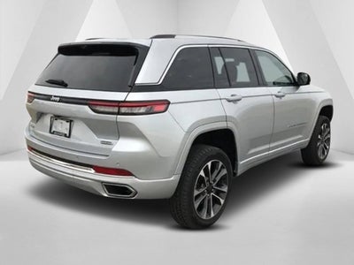 2022 Jeep Grand Cherokee Overland