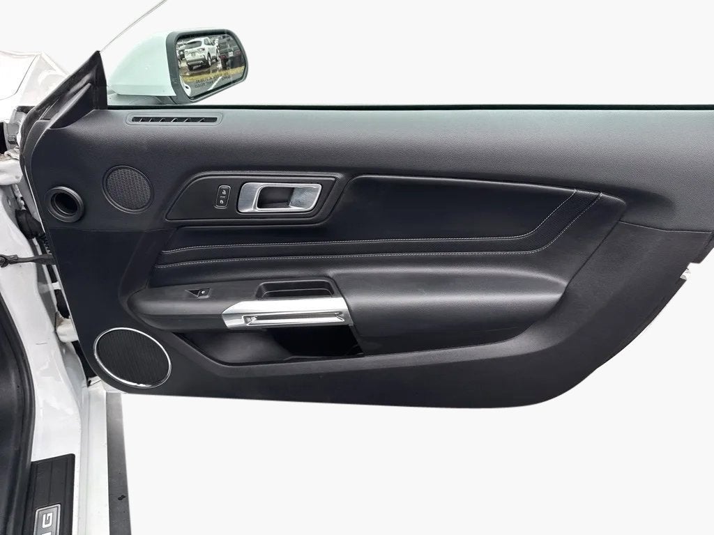 2022 Ford Mustang EcoBoost