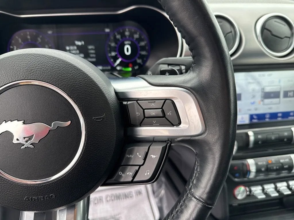 2022 Ford Mustang EcoBoost