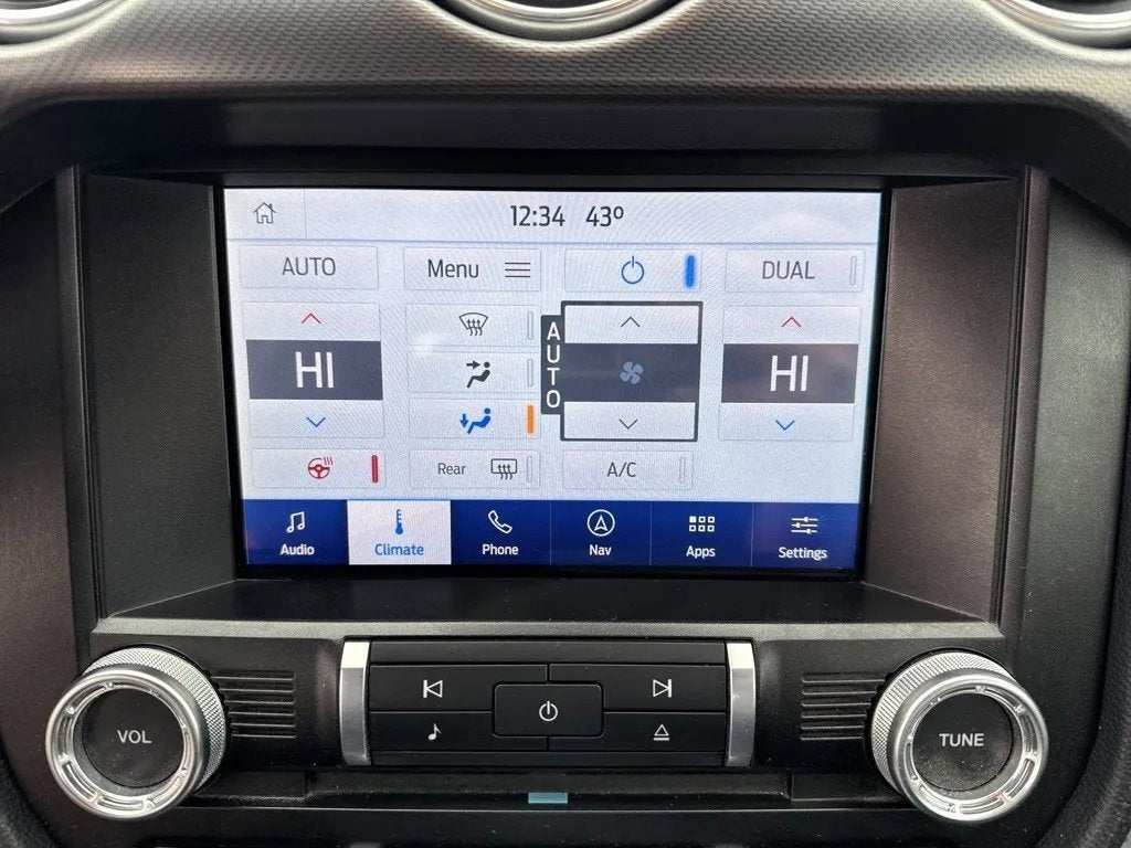 2022 Ford Mustang EcoBoost