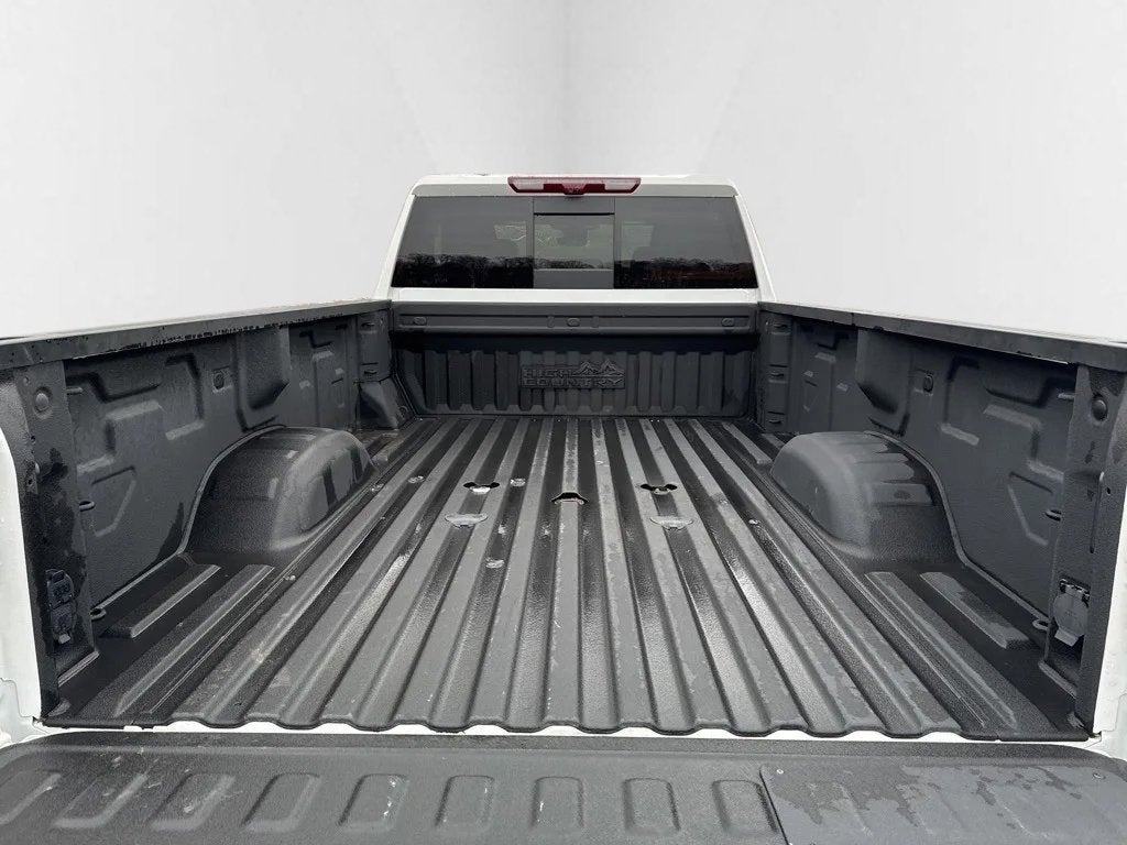 2024 Chevrolet Silverado 3500 HD High Country DRW