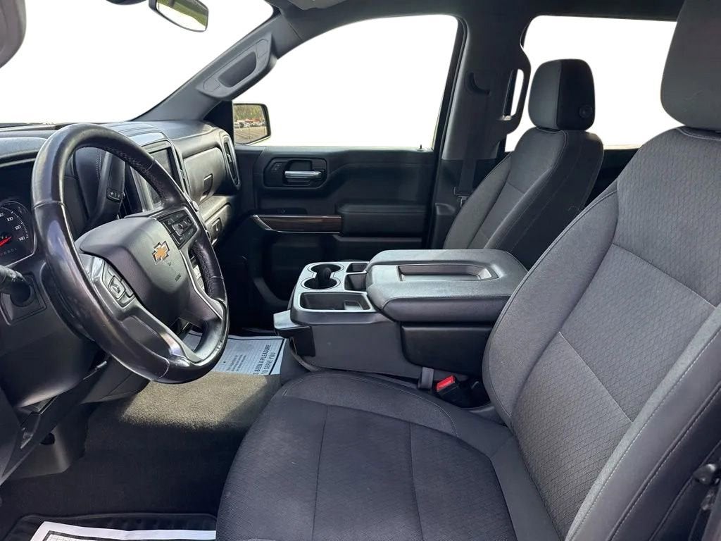 2022 Chevrolet Silverado 1500 LTD LT (2FL)