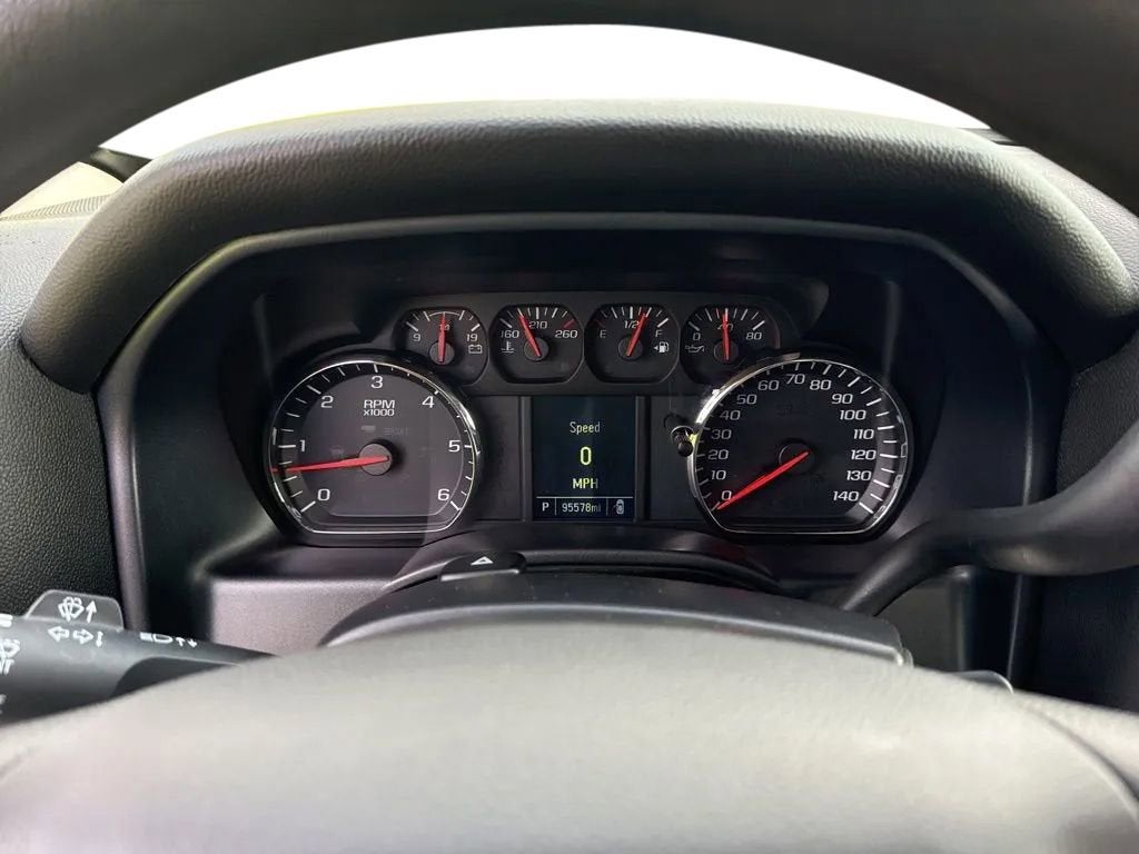 2016 Chevrolet Silverado 1500 Custom