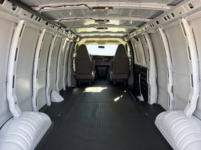 2025 Chevrolet Express Cargo 2500 WT