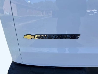 2025 Chevrolet Express Cargo 2500 WT