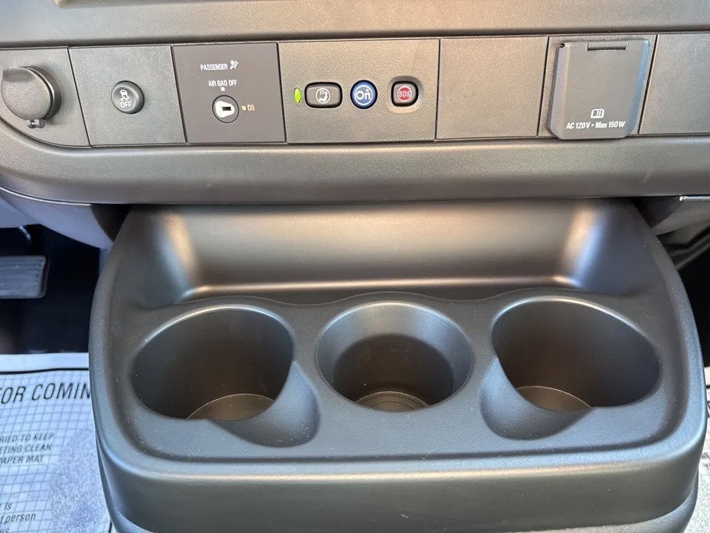 2025 Chevrolet Express Cargo 2500 WT