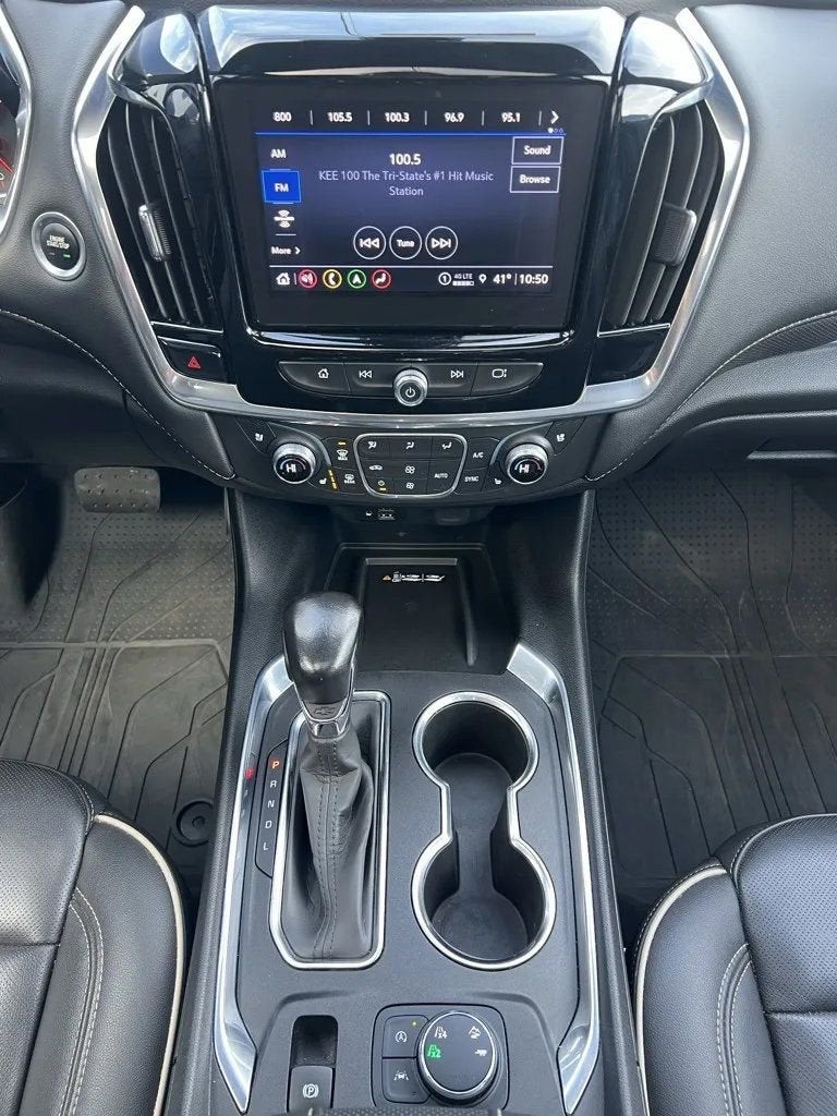 2022 Chevrolet Traverse Premier