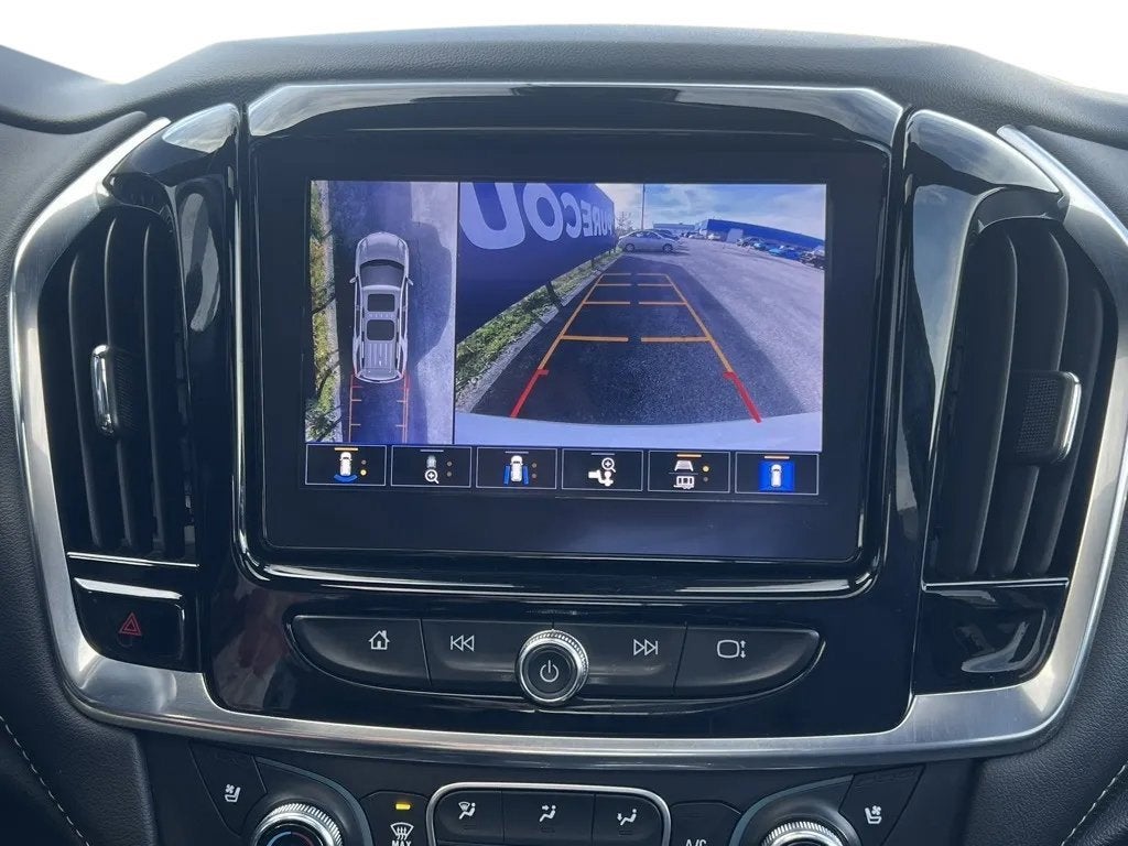 2022 Chevrolet Traverse Premier