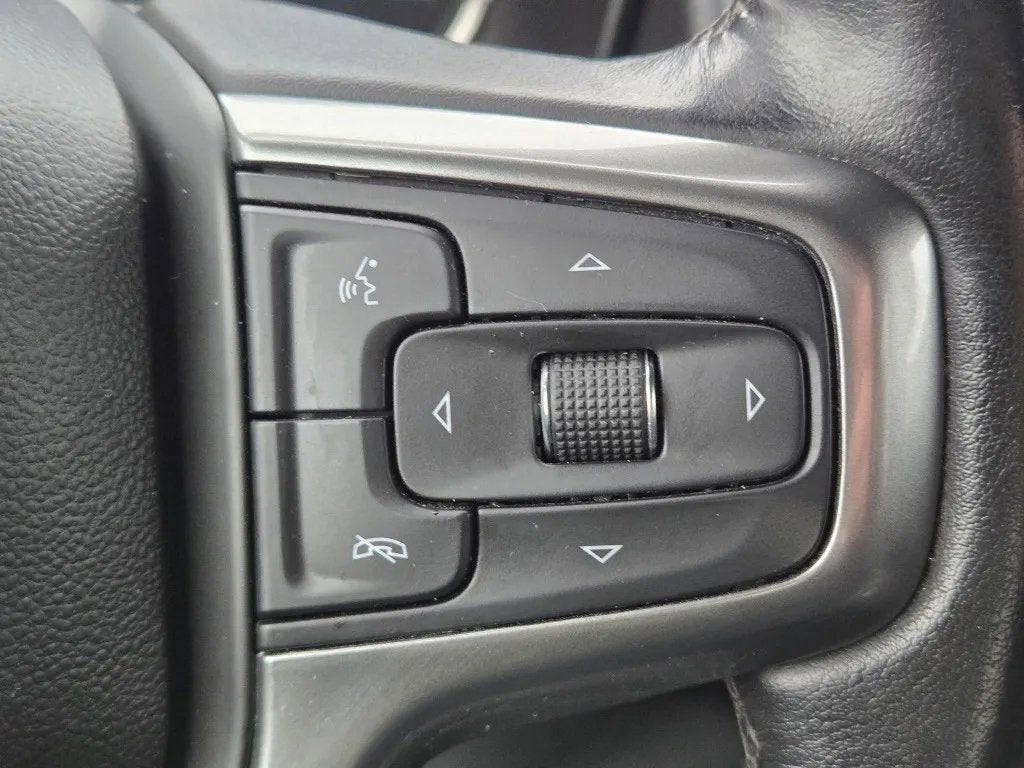 2021 Chevrolet Suburban LS