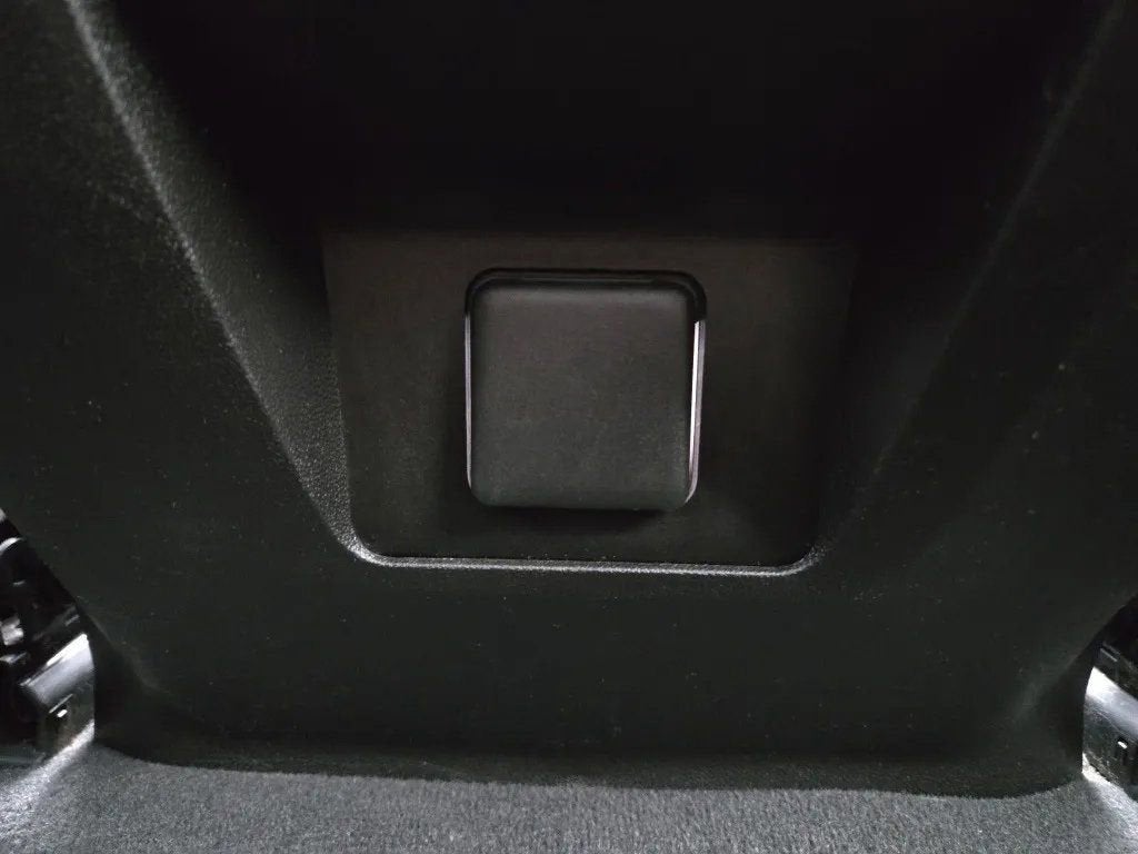 2021 Chevrolet Suburban LS