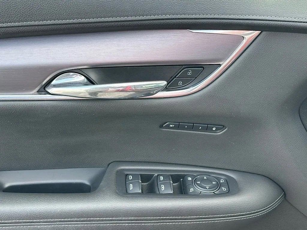 2022 Cadillac XT6 Luxury