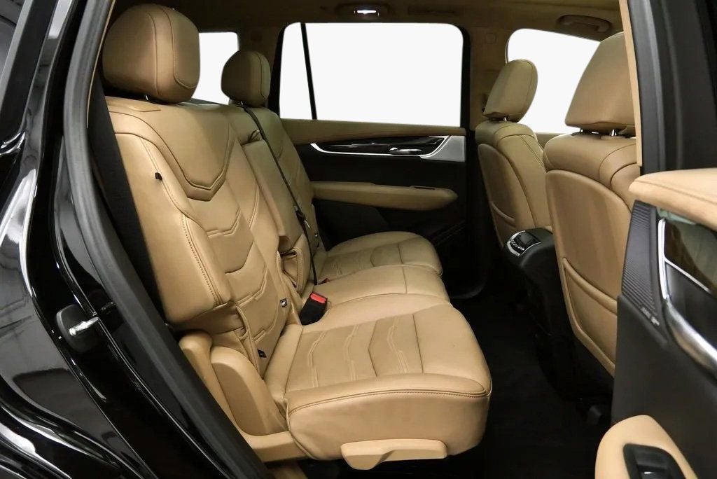 2023 Cadillac XT6 Sport