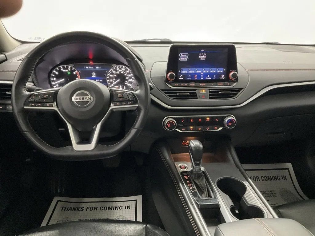 2021 Nissan Altima 2.0 SR