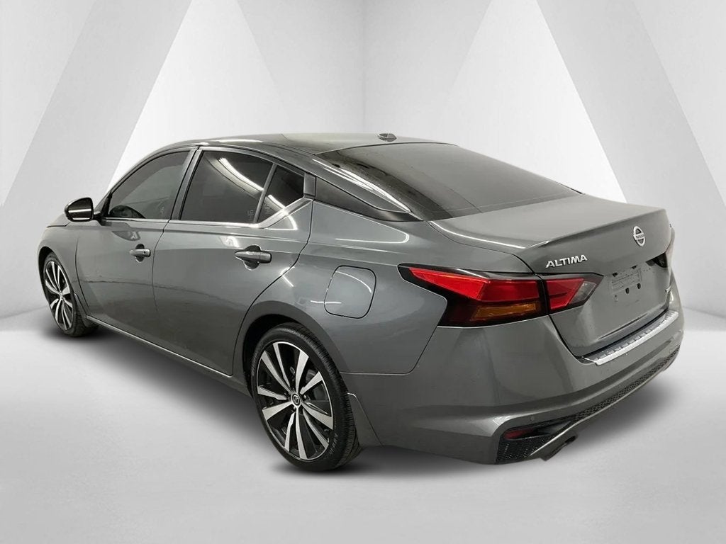 2021 Nissan Altima 2.0 SR