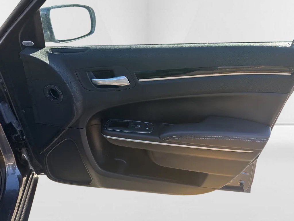 2023 Chrysler 300 300S