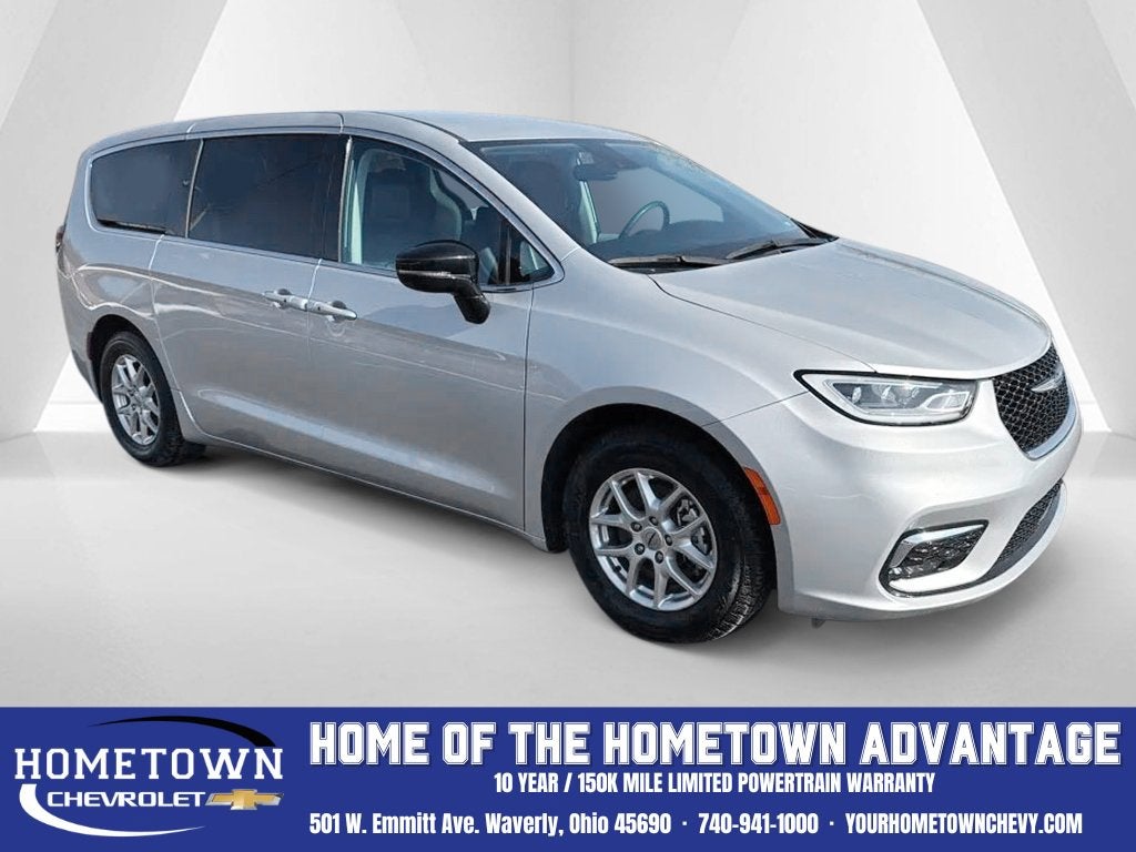 2024 Chrysler Pacifica Touring L