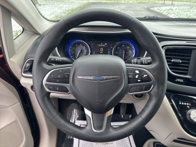 2020 Chrysler Pacifica Touring