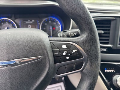 2020 Chrysler Pacifica Touring