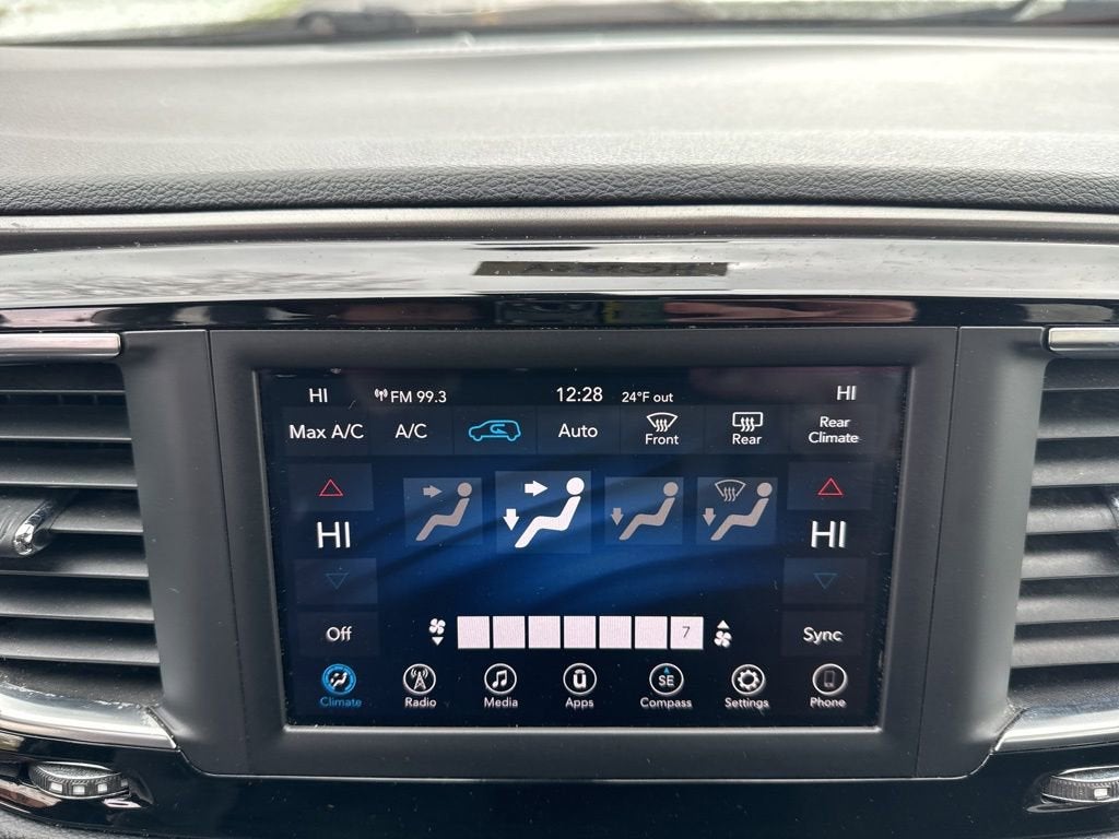 2020 Chrysler Pacifica Touring