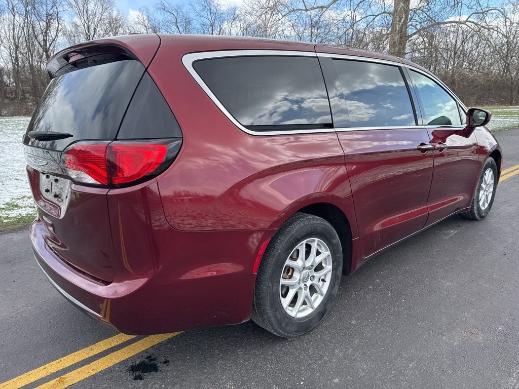 2020 Chrysler Pacifica Touring