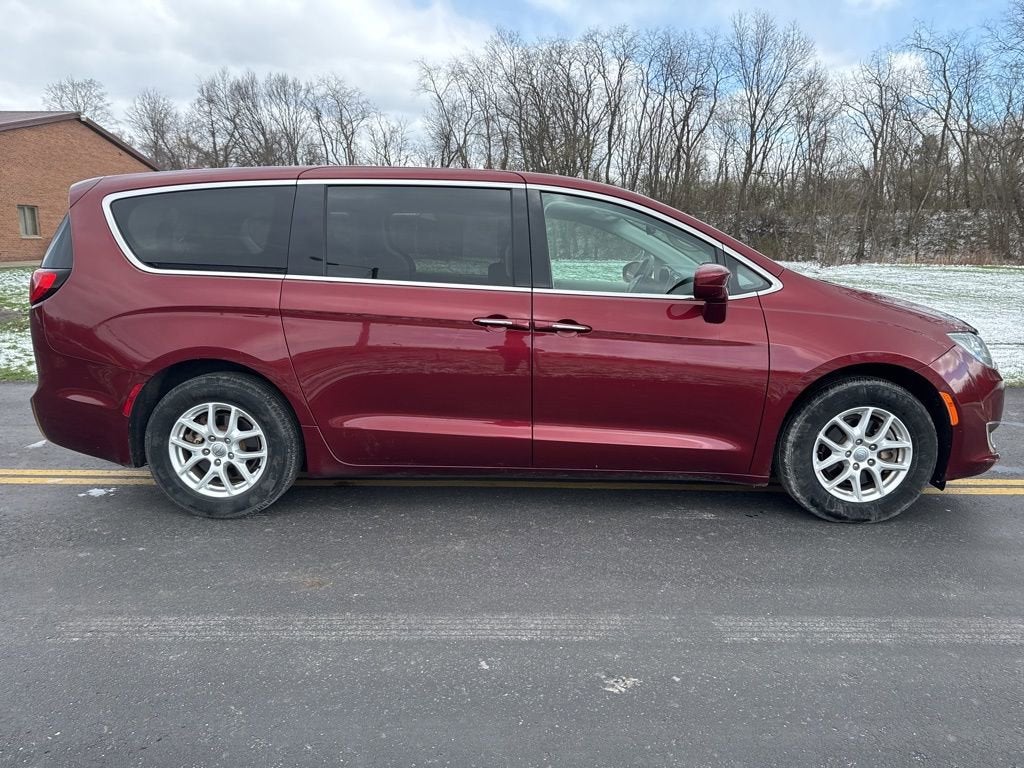 2020 Chrysler Pacifica Touring