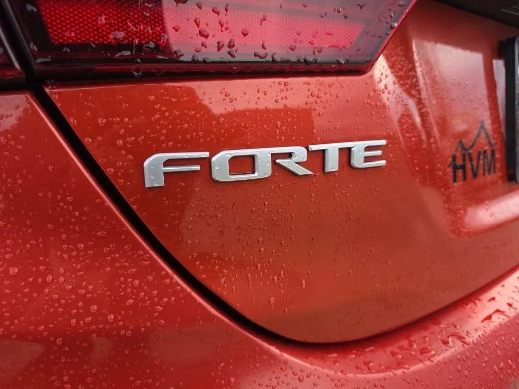 2022 Kia Forte GT-Line