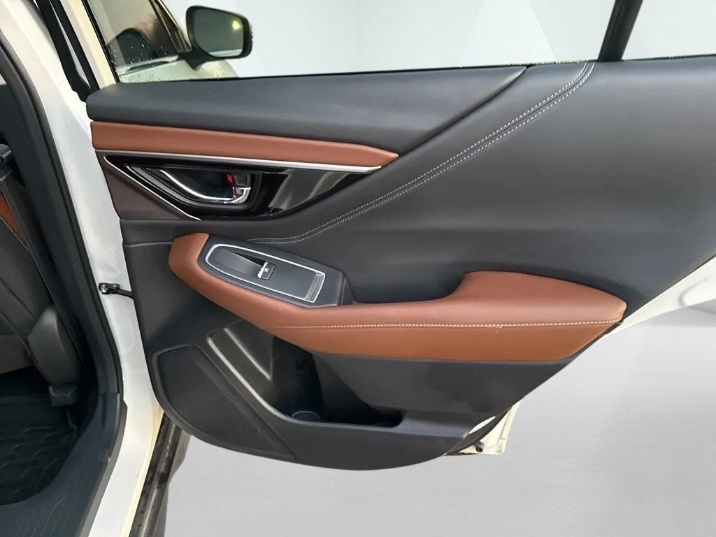 2022 Subaru Outback Touring XT