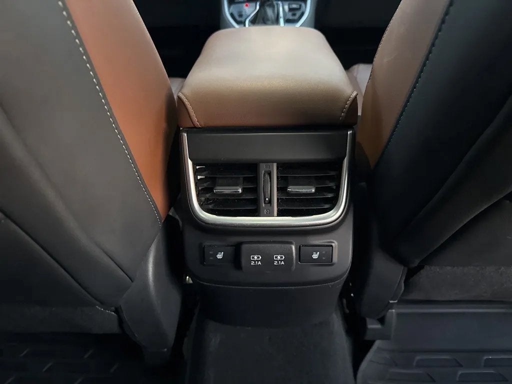 2022 Subaru Outback Touring XT