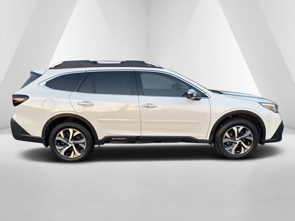 2022 Subaru Outback Touring XT