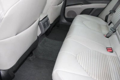 2023 Toyota Camry Hybrid SE