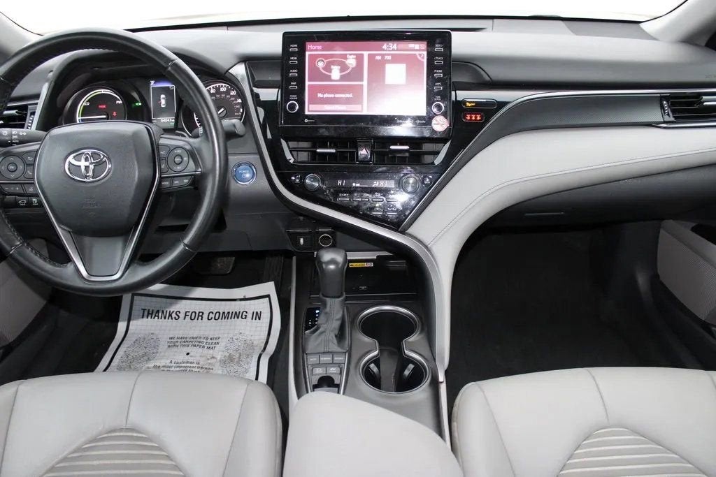 2023 Toyota Camry Hybrid SE