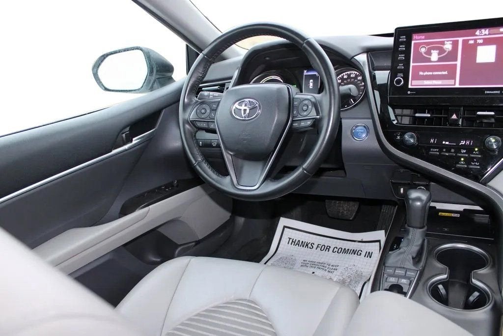 2023 Toyota Camry Hybrid SE