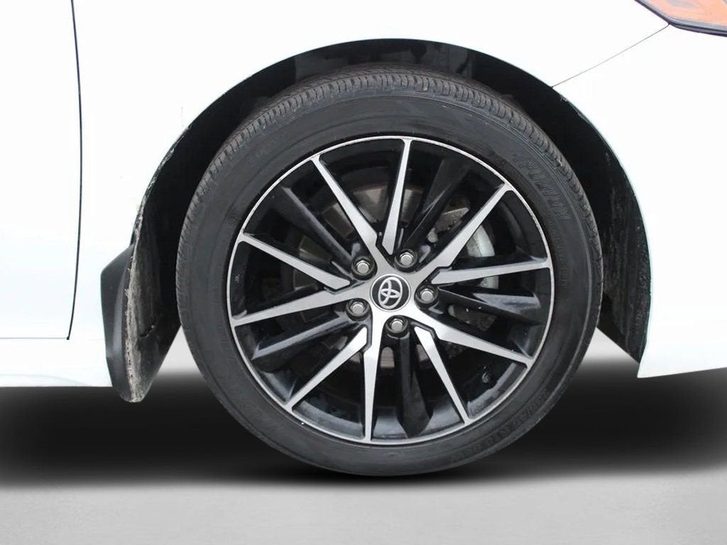 2023 Toyota Camry Hybrid SE