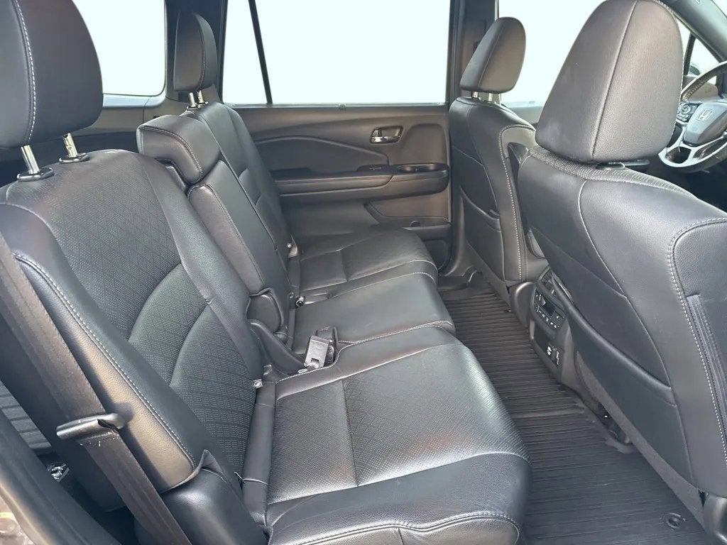 2020 Honda Passport Elite