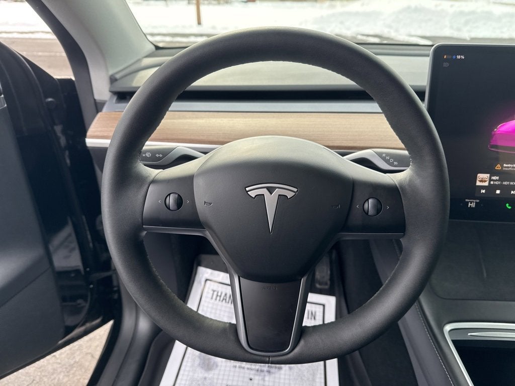 2024 Tesla Model Y Base