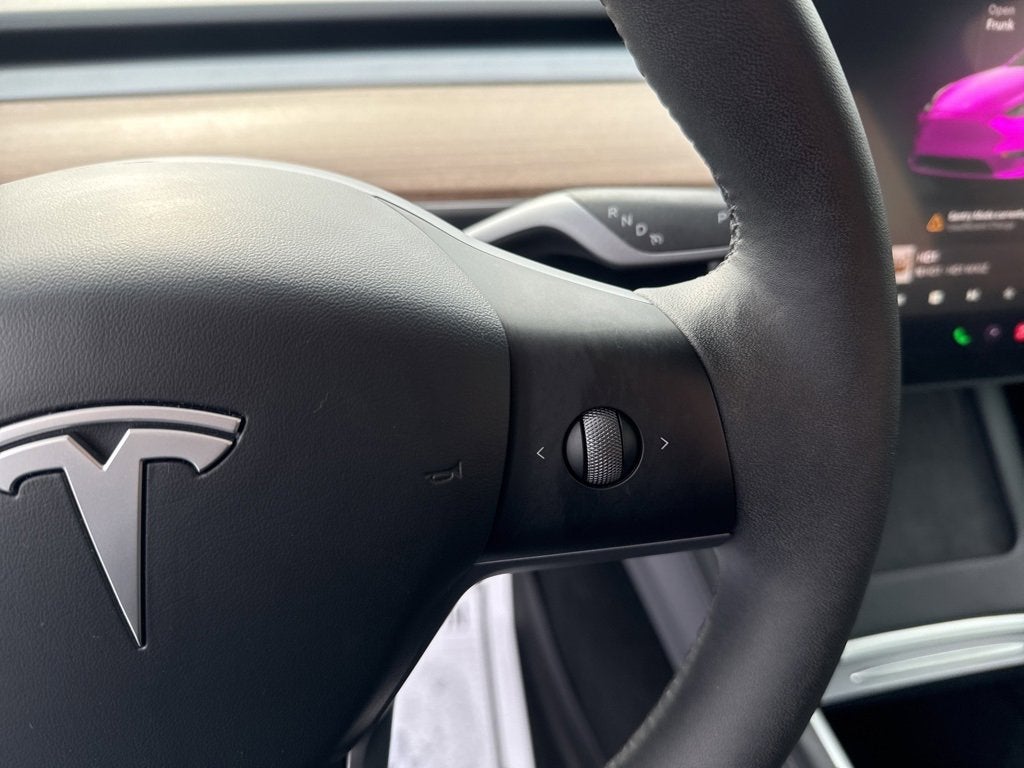 2024 Tesla Model Y Base