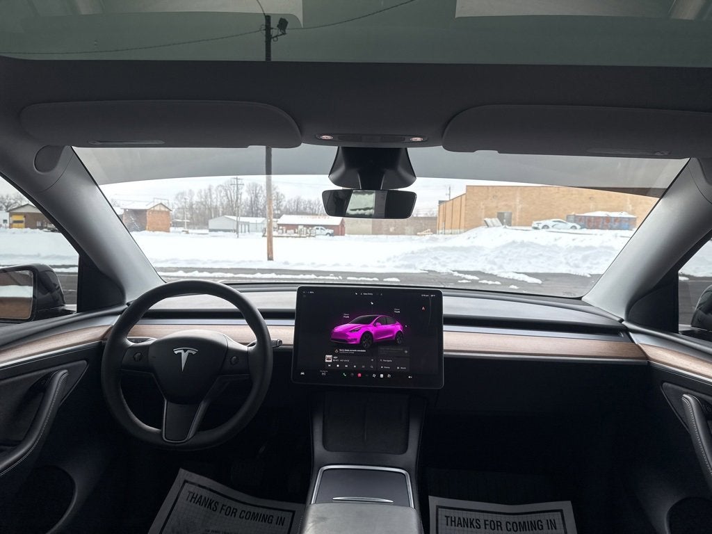 2024 Tesla Model Y Base