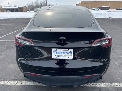 2024 Tesla Model Y Base