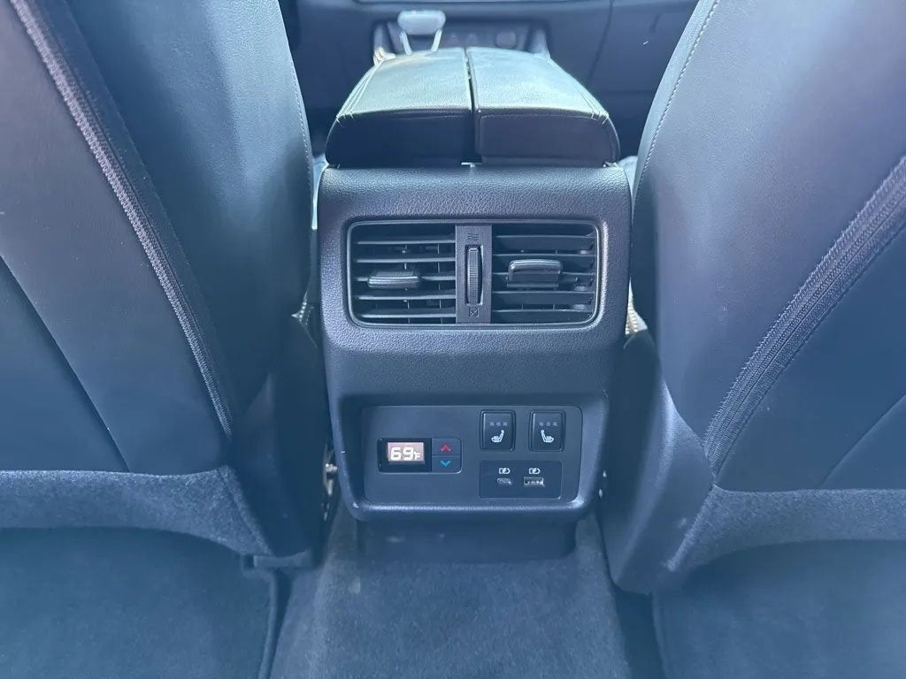 2022 Nissan Rogue Platinum