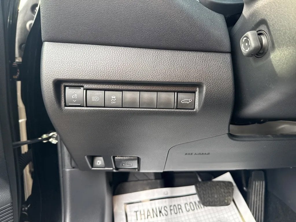 2022 Toyota Venza LE