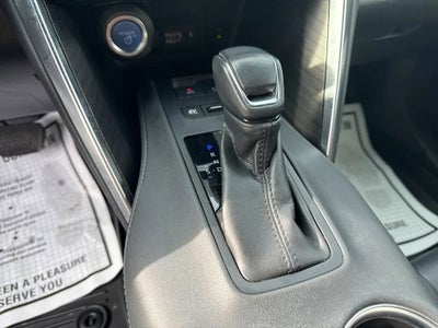 2022 Toyota Venza LE