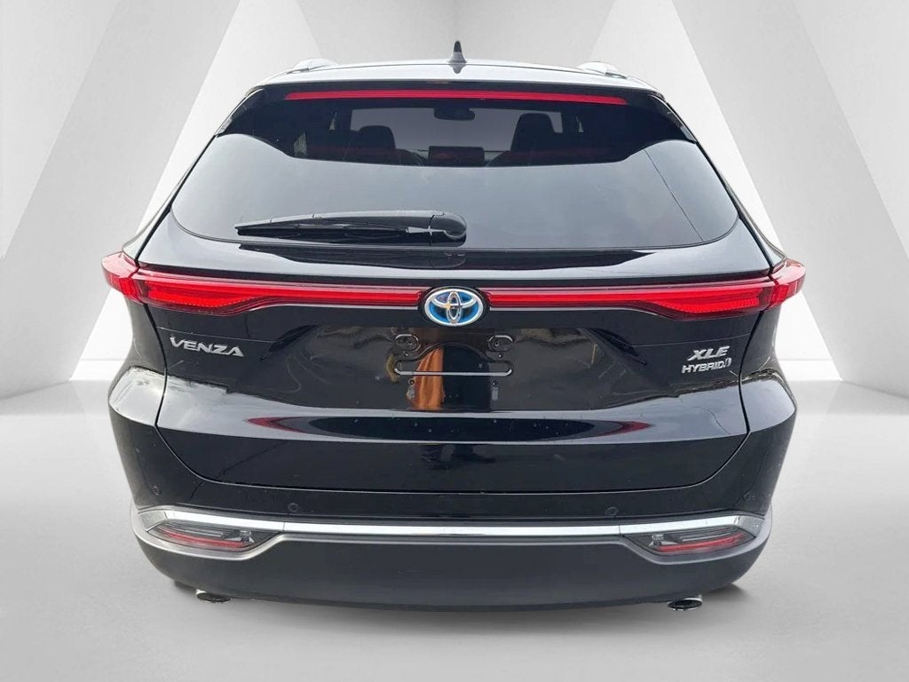2022 Toyota Venza LE