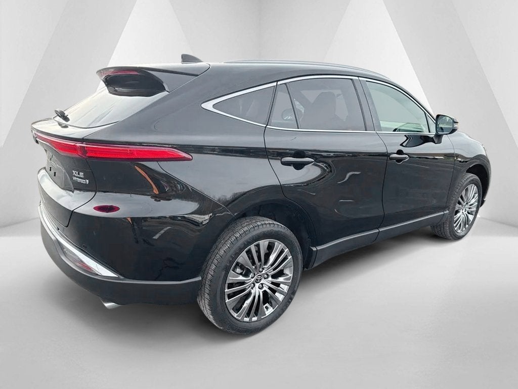 2022 Toyota Venza LE